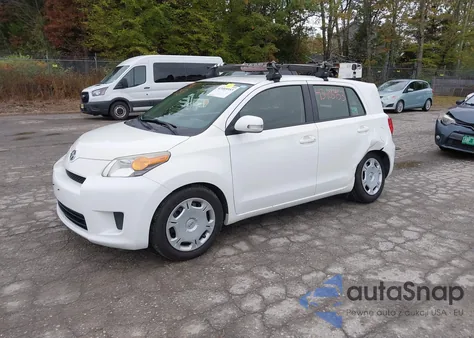 2014 Scion Xd из США, поврежденный, VIN JTKKUPB43E1043179
